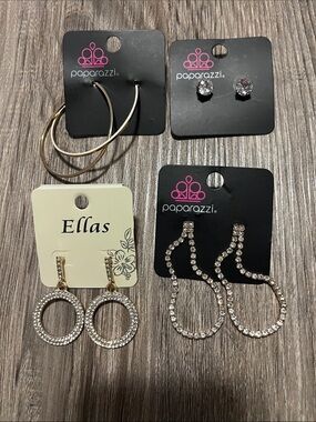 paparazzi Gold and Clear Crystal Earring Set